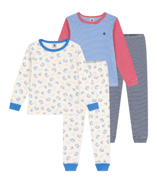 2 PYJAMAS