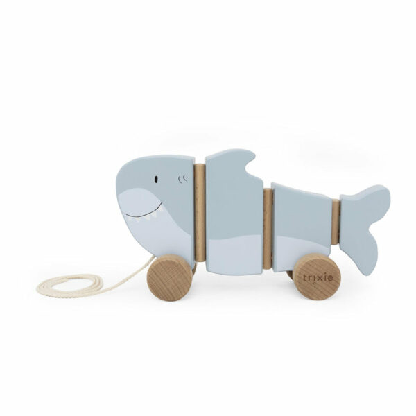 Jouet à tirer ondulant en bois - Mr. Shark