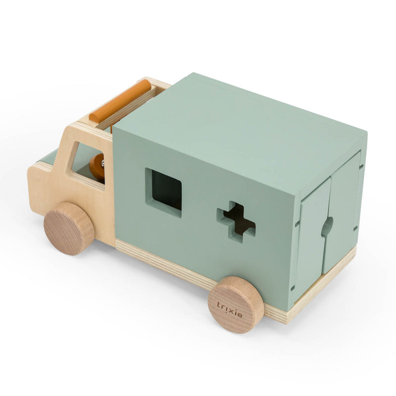 Ambulance en bois – Image 2