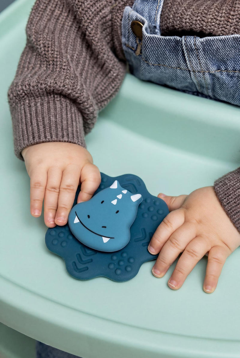Jouet spinner à ventouse en silicone - Mr. Triceratops – Image 3